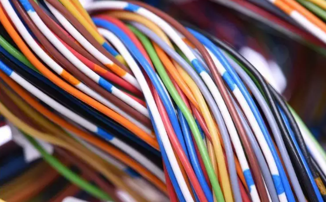 不同顏色的導(dǎo)線