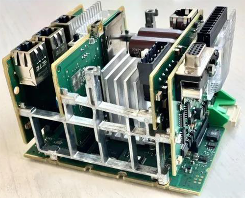 Modicon M262施耐德PLC內部電路板